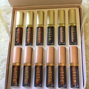 Stila Starry-Eyed liquid eyeshadow Vault